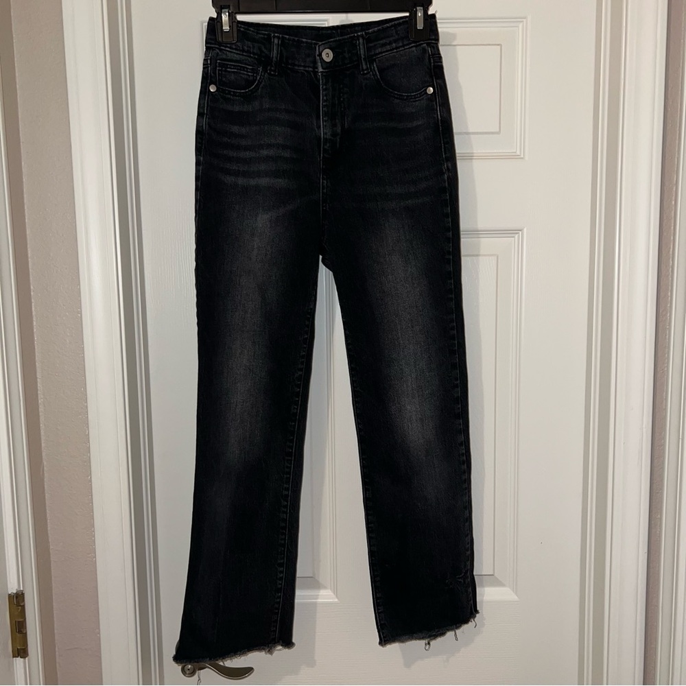 Art Class Women's Dark Black Straight Leg Jeans